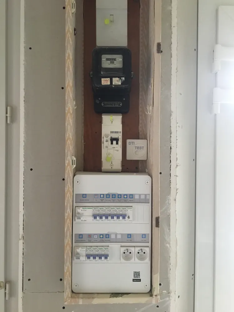 Portfolio remplacement tableau électrique Troyes