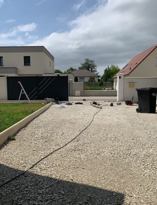 Motorisation de portail battant à Troyes – Pose par Nour-Elec