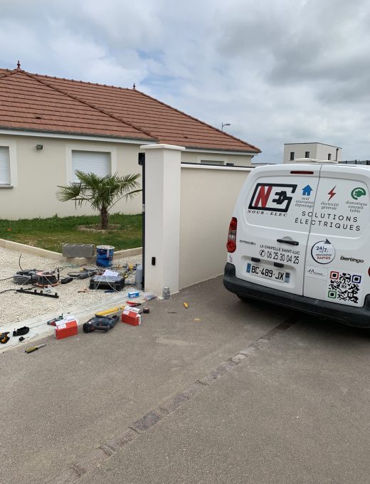 Motorisation de portail battant à Troyes – Pose par Nour-Elec